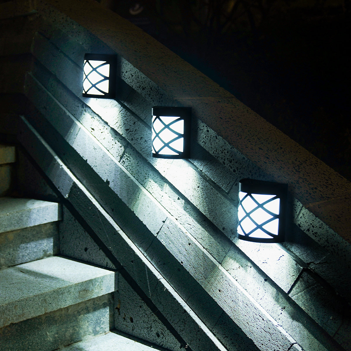 Gigalumi Grid Solar Fence Lights Set (8 Pack) by Gigalumi