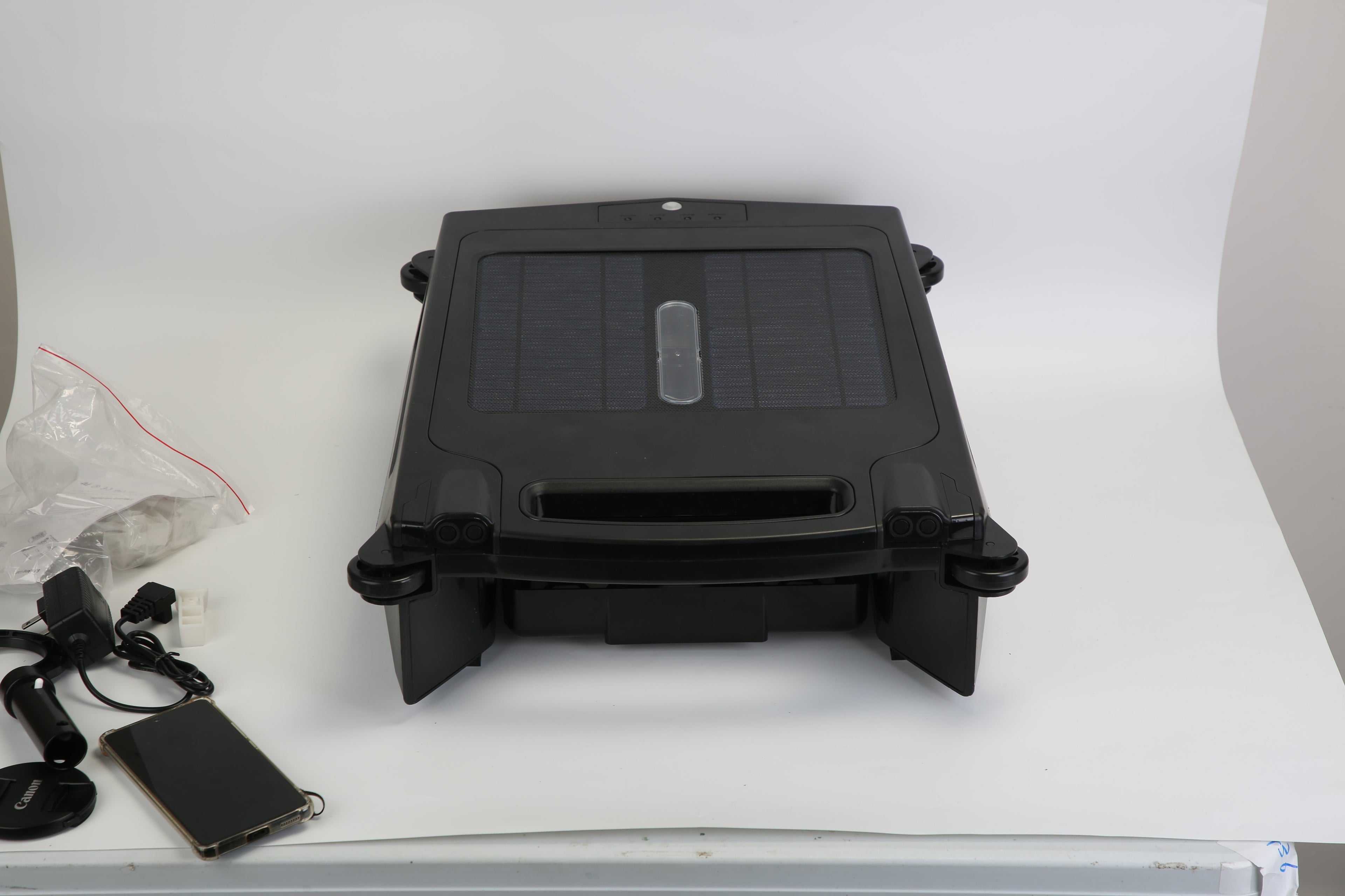 Direct Deals: Solar Powered Robotic Pool Skimmer Automatic Swimming Pool Surface Cleaner With 2 Cleaning Modes Dual Charging Methods IPX7 Waterproof 1937sq.ft Coverage with APP Control - GJB PRODUCTS